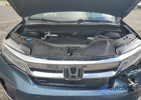 2021 Honda Pilot Touring из США, поврежденный, VIN 5FNYF6H67MB080353